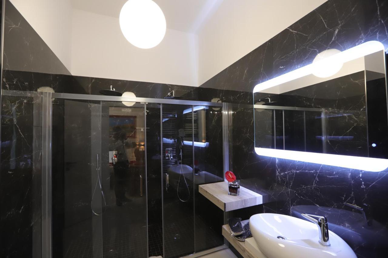 Mecla Suites Νάπολη Εξωτερικό φωτογραφία