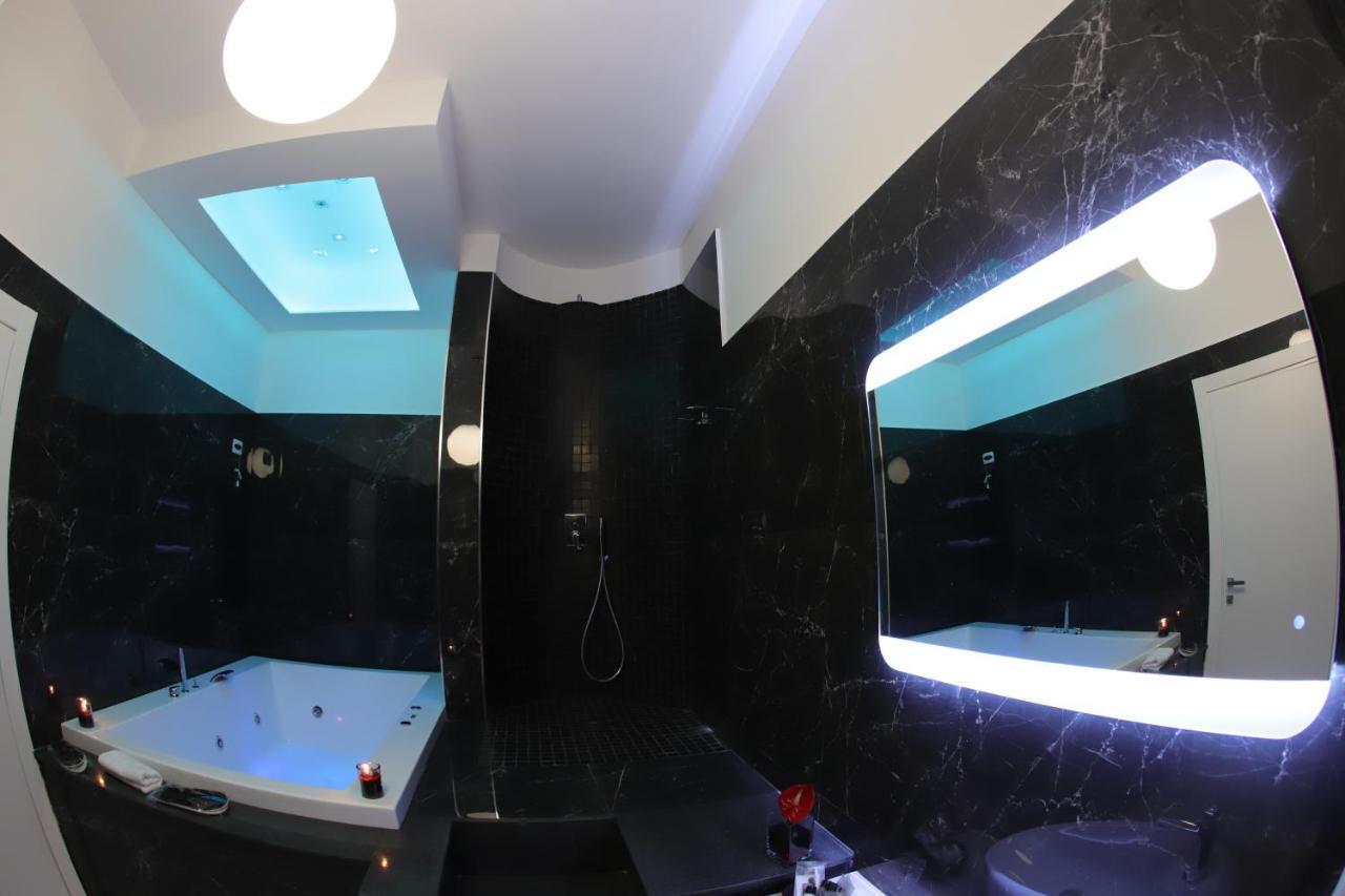 Mecla Suites Νάπολη Εξωτερικό φωτογραφία